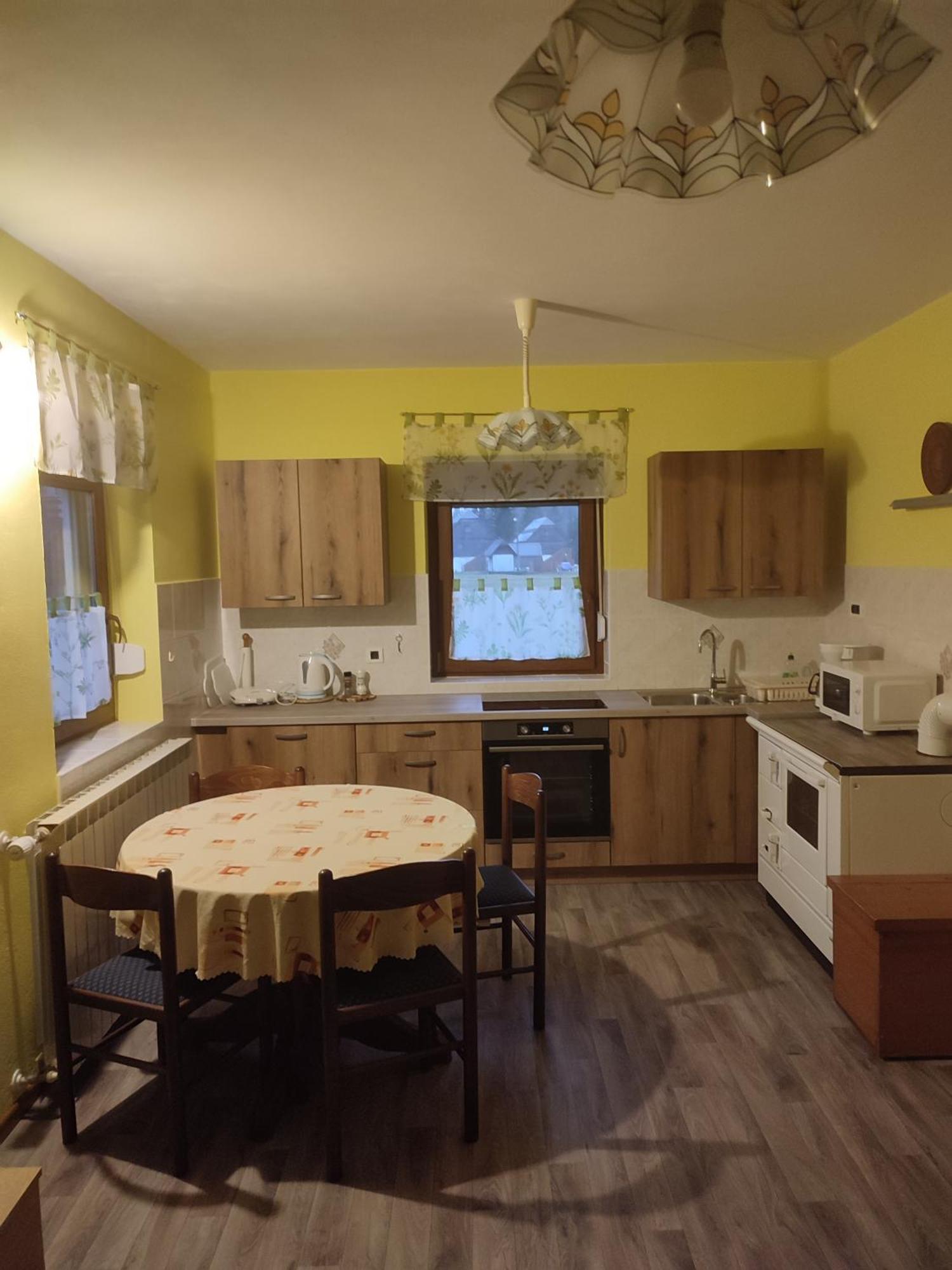 Apartma Pod Rozem Soca Bagian luar foto